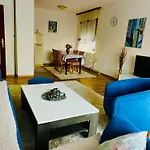 El&Ma Apartment - 3 Bedroom Apartment Close To Sarajevo City Center, Sunnyland With Balcony- Free Parking